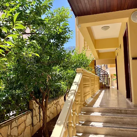 Goezdem Aparthotel 4*